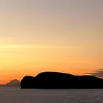Breathe Nature - House Azores